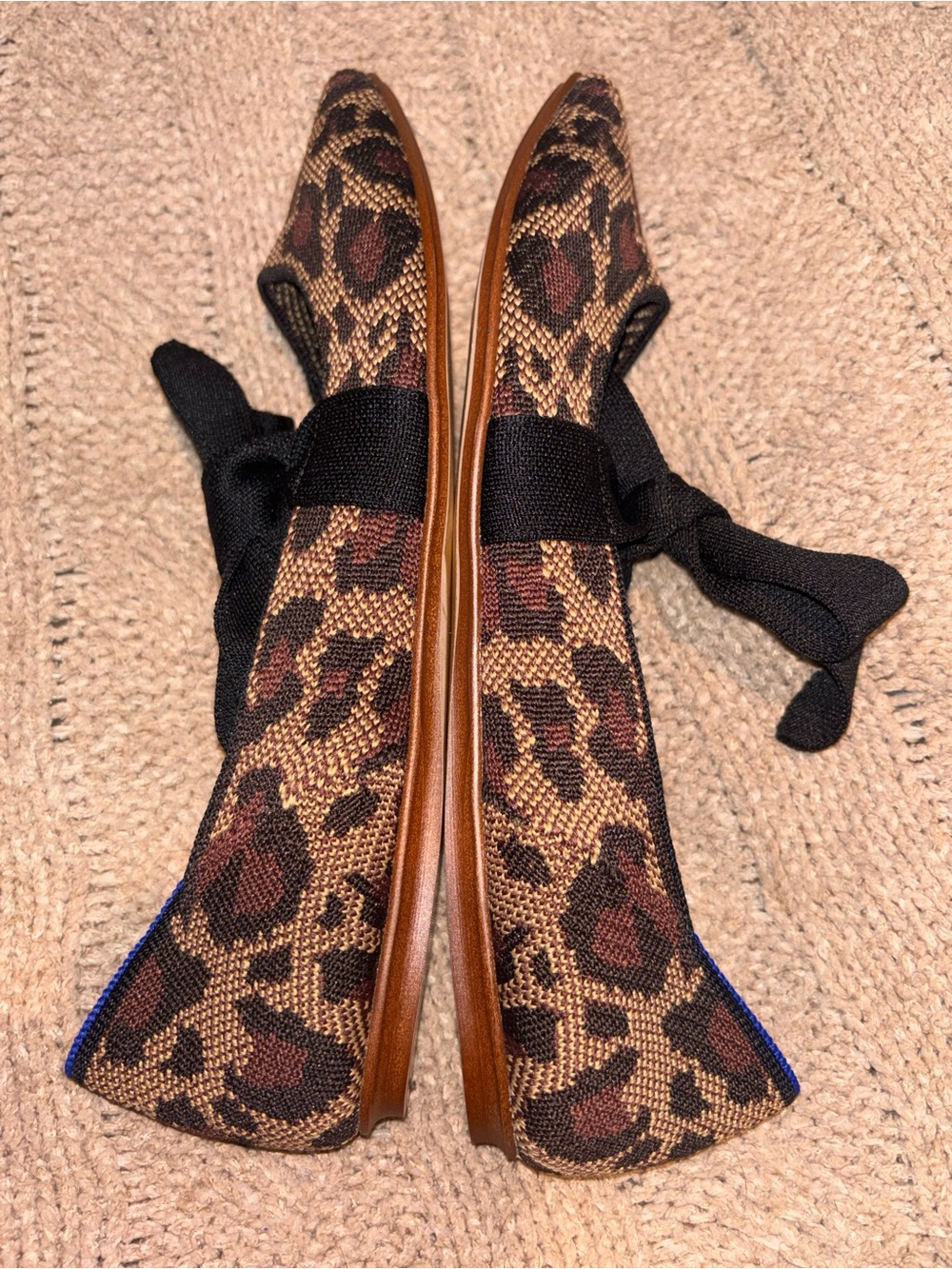 Rothy’s The Point Bow Leopard Print Knit Flats Women’s Size 10 US NWOT - Picture 5 of 7